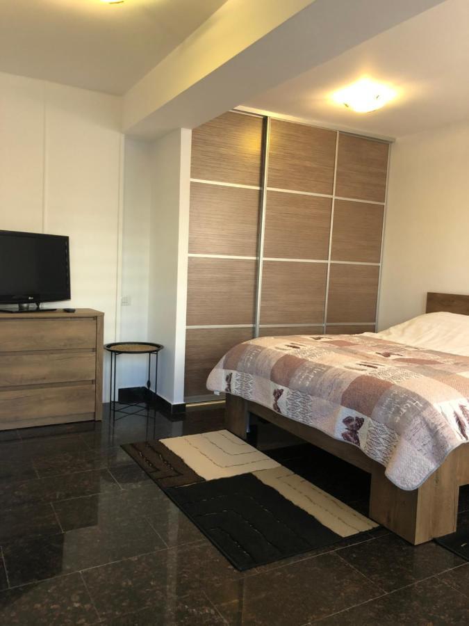 Studio Bucarest Extérieur photo