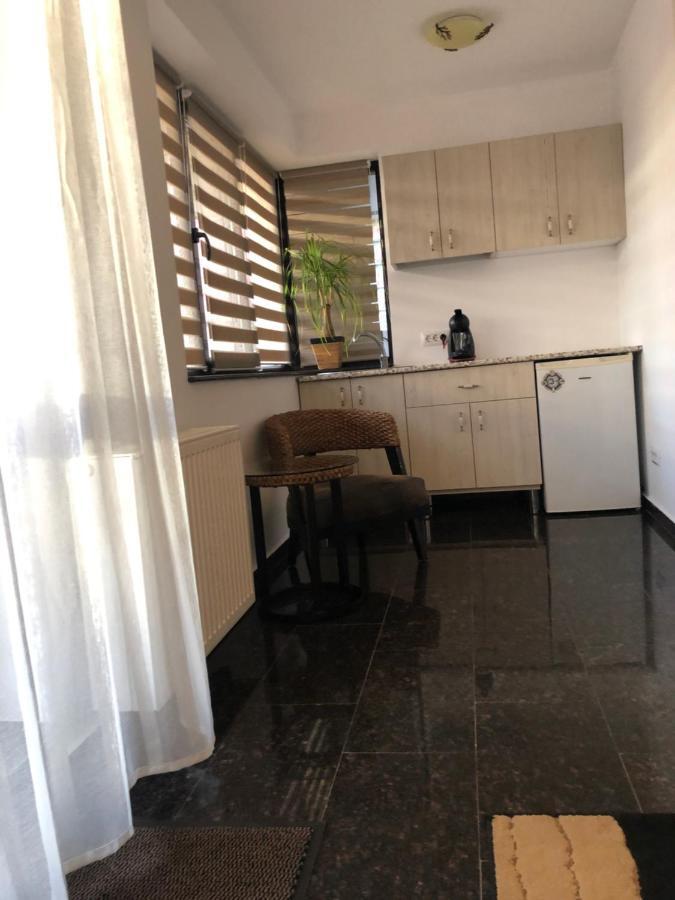 Studio Bucarest Extérieur photo